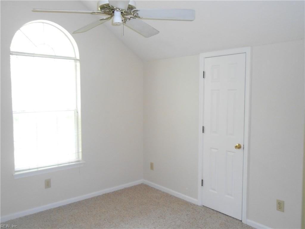 728 Inlet Quay Apt F #F - Photo 5 of 12