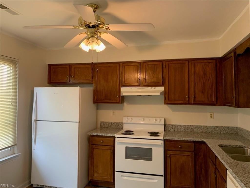 5419 Woburn Ln - Photo 2 of 14