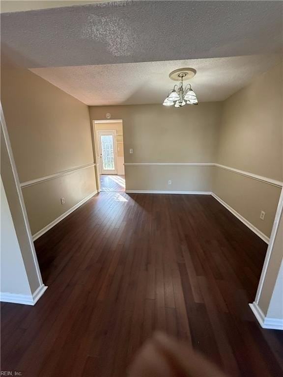 6205 Lippizan Cir - Photo 6 of 37