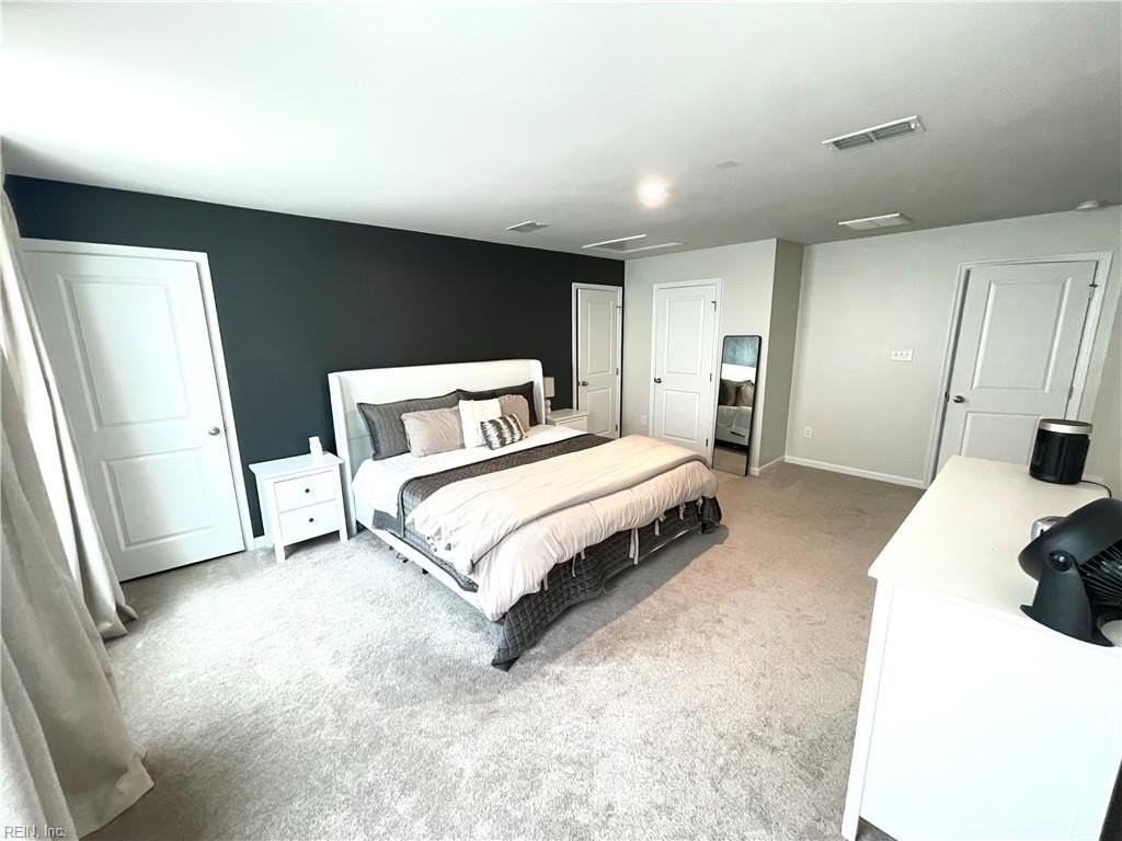 112 Normandy Cres - Photo 6 of 7