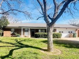 featured image of 234 Nottingham Trl