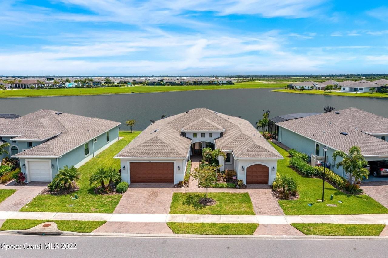 2453 Chapel Bridge Ln - Photo 4 of 50