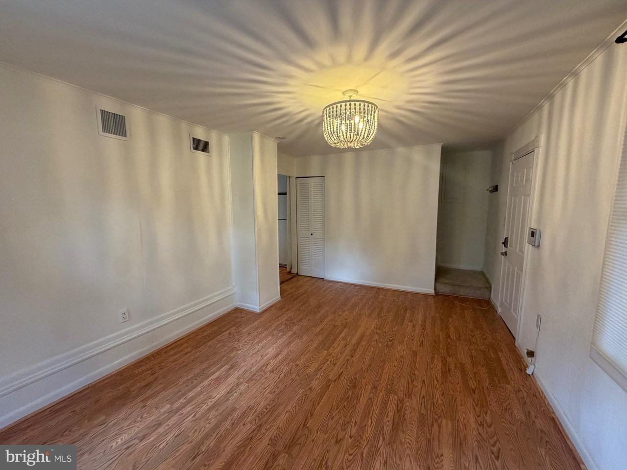 5014 Delaware St - Photo 4 of 28