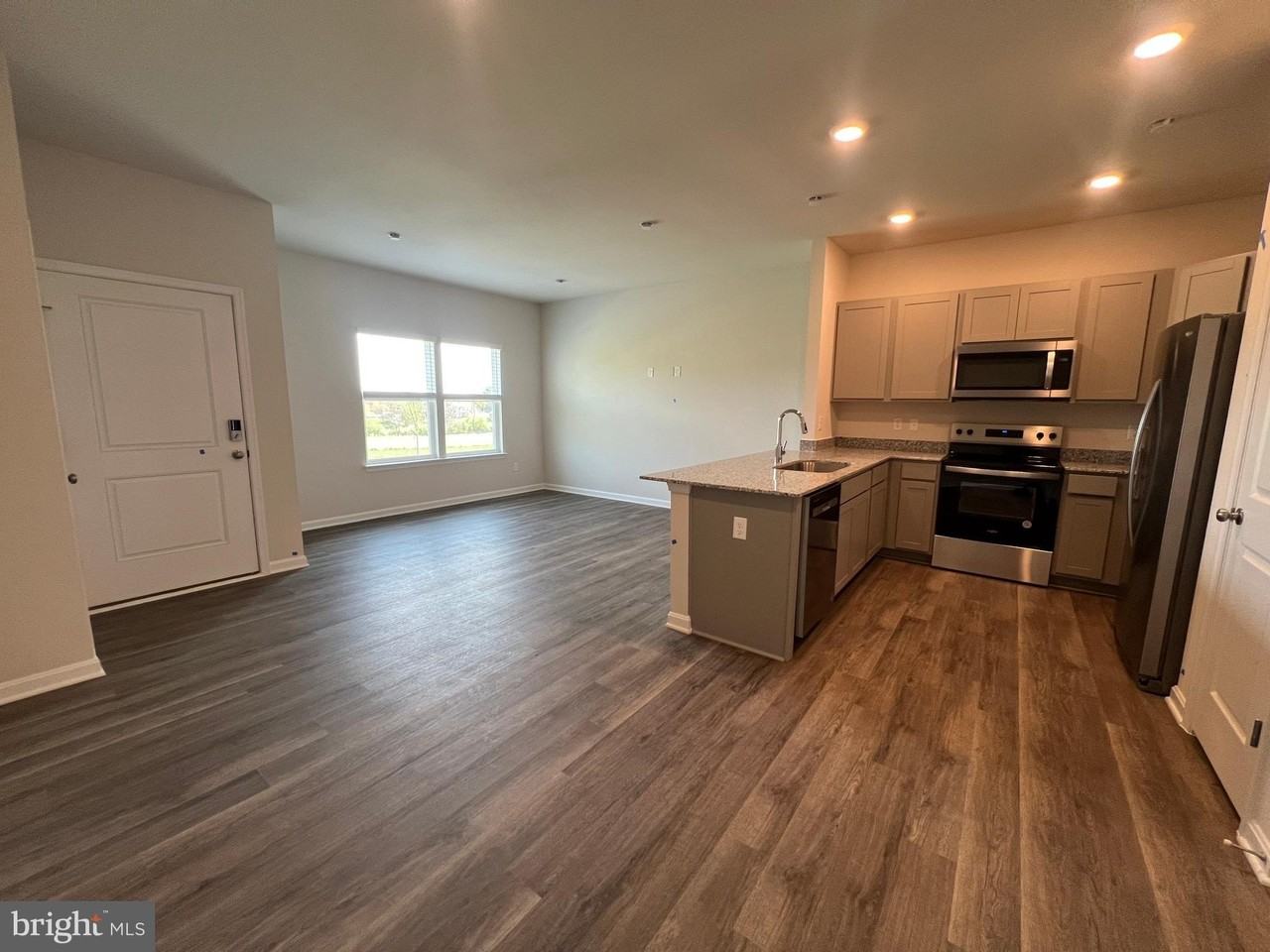 147 Tigney Dr - Photo 6 of 22