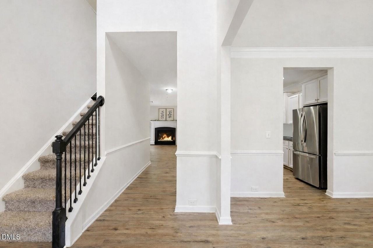 2024 Delphi Way - Photo 6 of 24