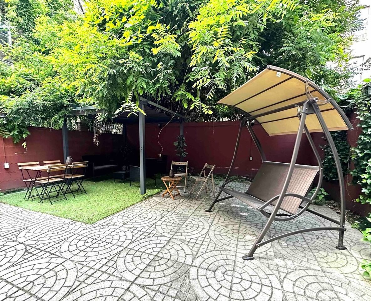 301 E 104th St #1032006P - Photo 7 of 36