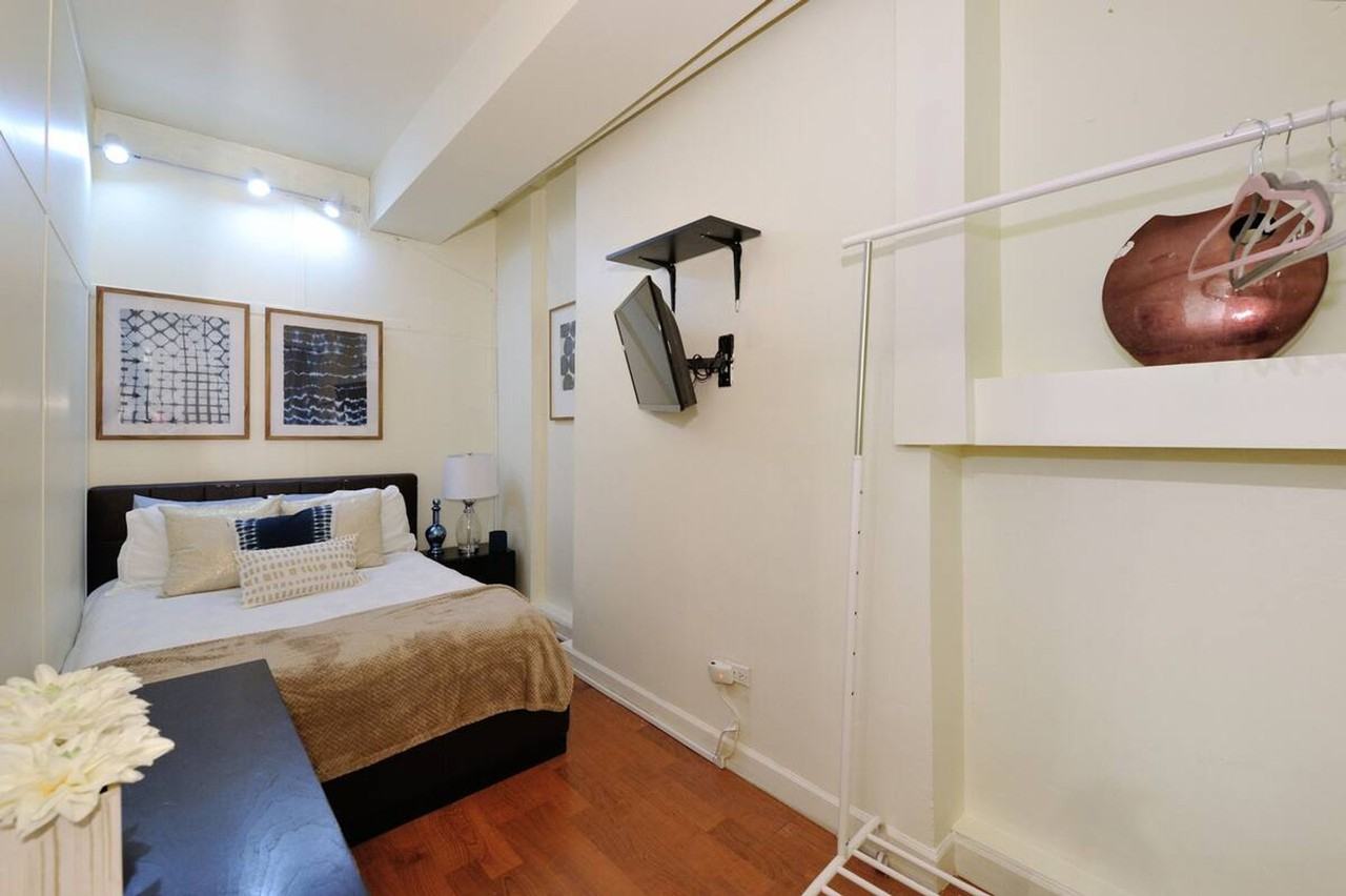 485 9th Ave #1323895P - Photo 3 of 19