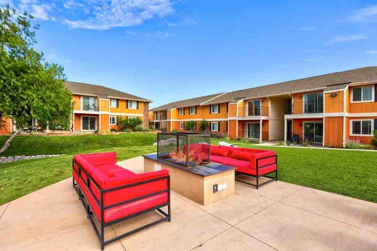 12701 N Pennsylvania Ave #1036868P - Photo 6 of 40