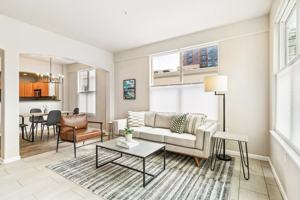featured image of 1727 N Pearl St