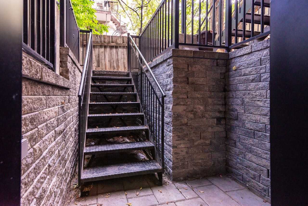 3505 Rue De Bullion #1261810P - Photo 6 of 18