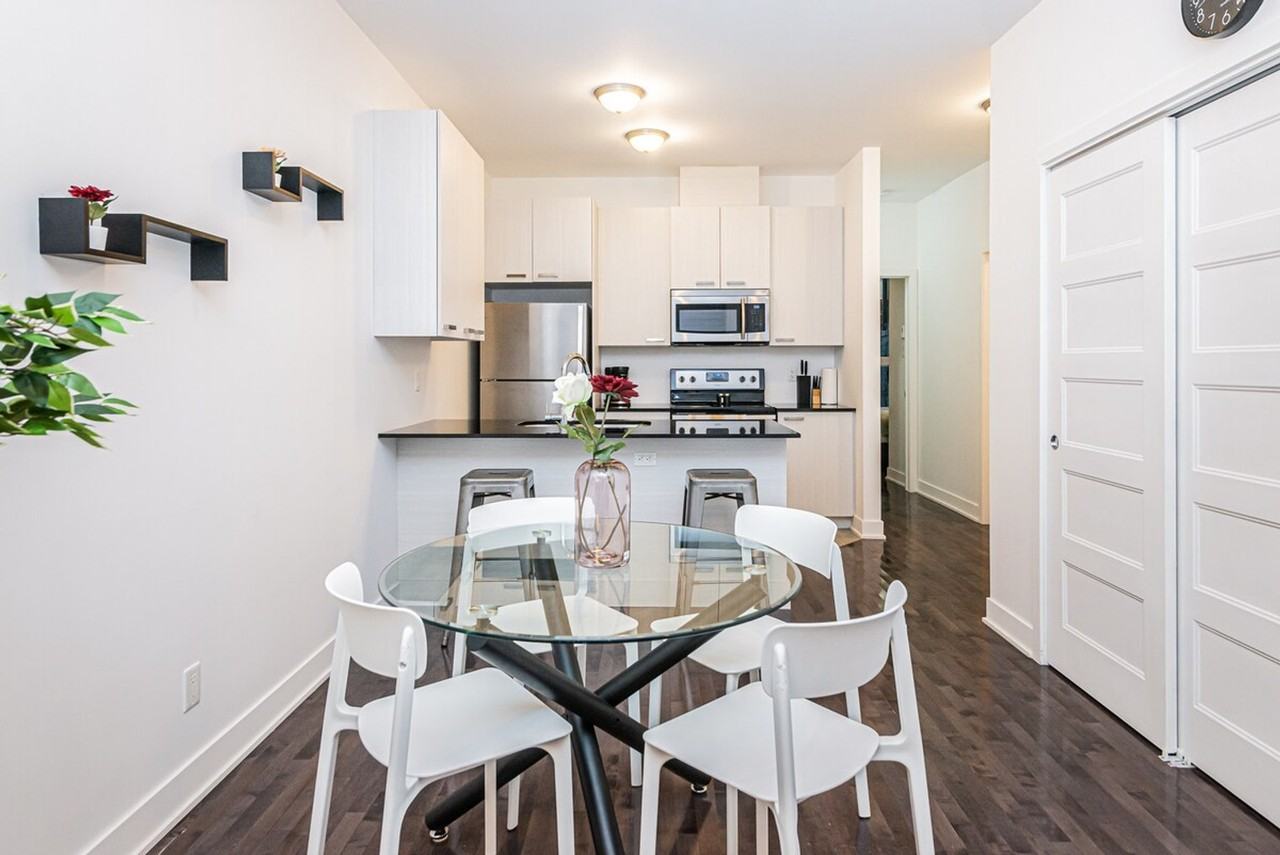 3505 Rue De Bullion #1261810P - Photo 7 of 18