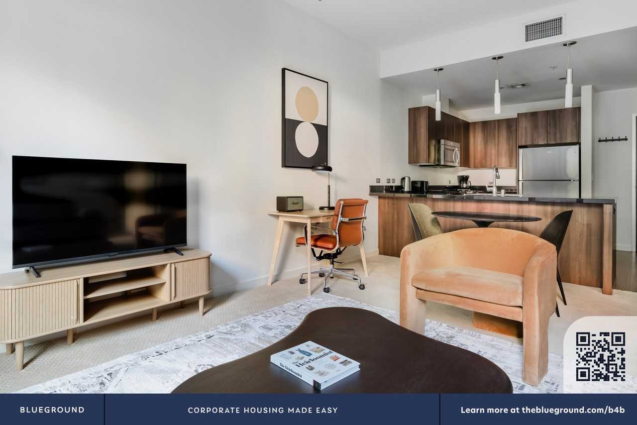 388 Santana Row #2040 - Photo 6 of 45