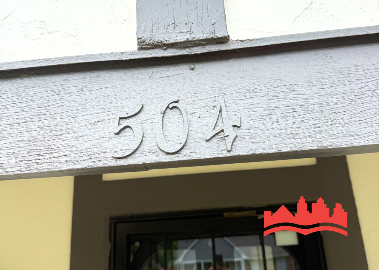 504 Elmfield Cv - Photo 2 of 23