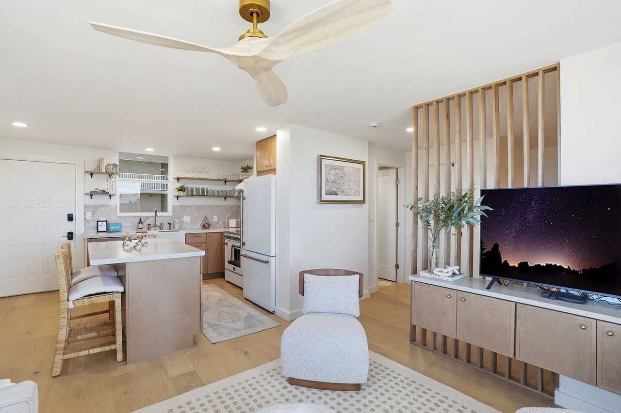 Hickory Blvd #1382968P - Photo 6 of 18