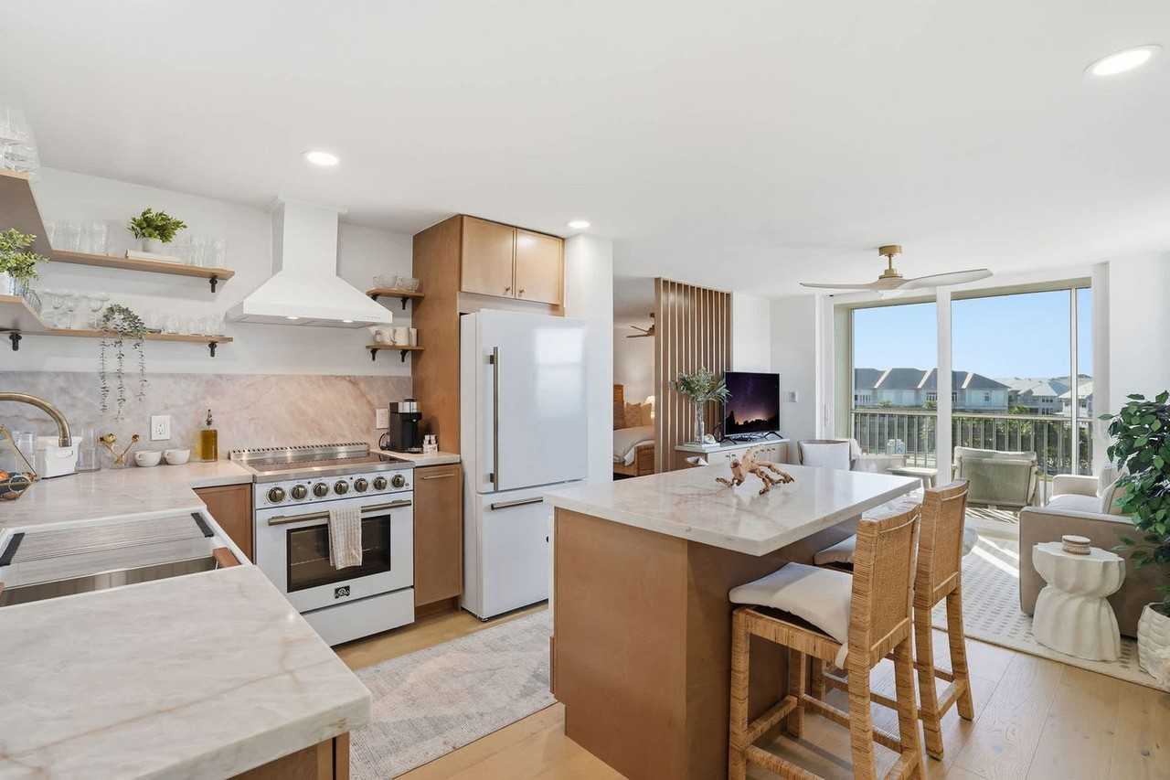 Hickory Blvd #1382968P - Photo 7 of 18