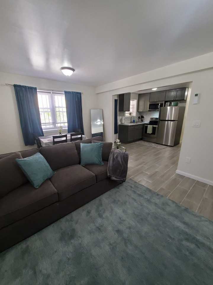 541 S 9th Ave #1497911P - Photo 2 of 32