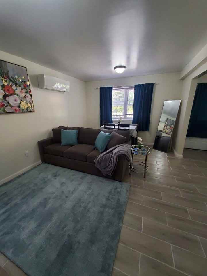 541 S 9th Ave #1497911P - Photo 3 of 32