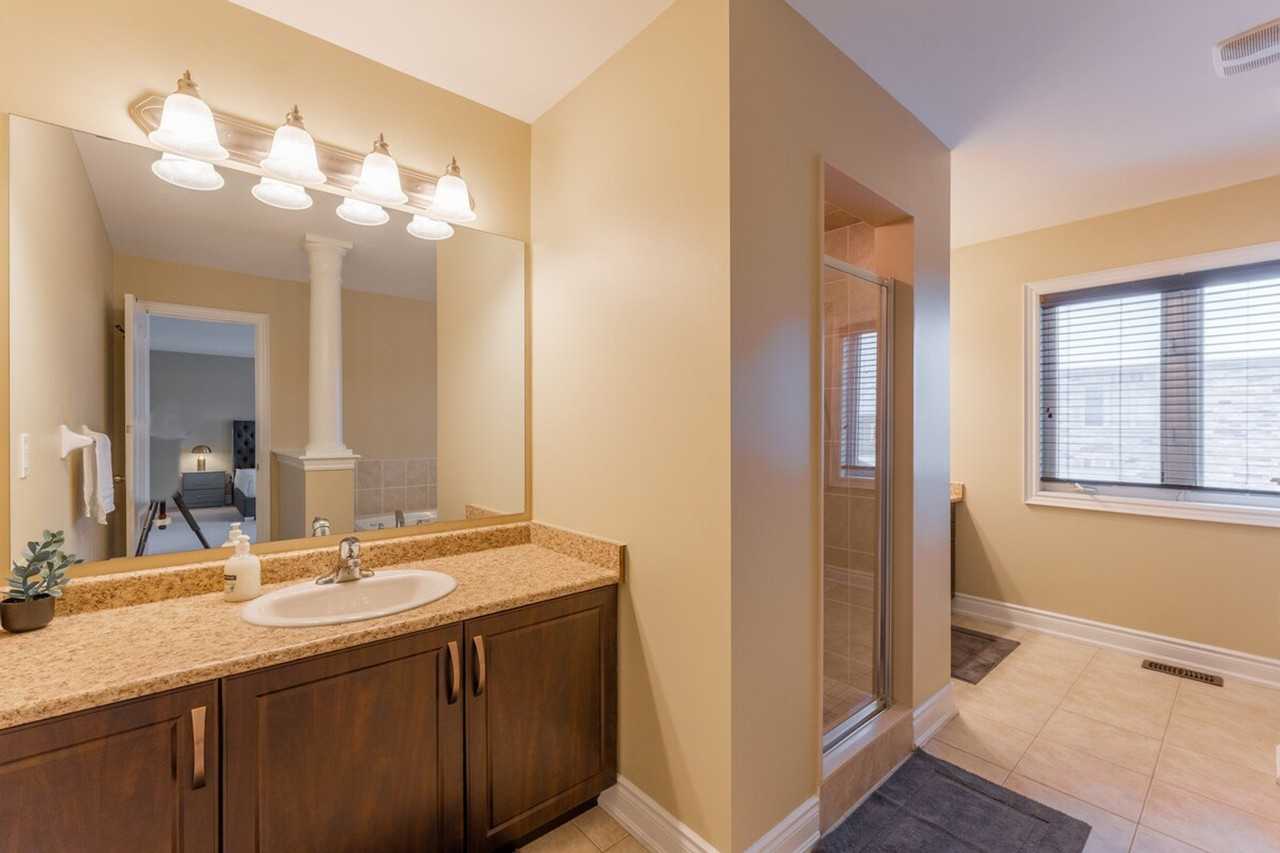 40 Coastline Dr #1507997P - Photo 2 of 43