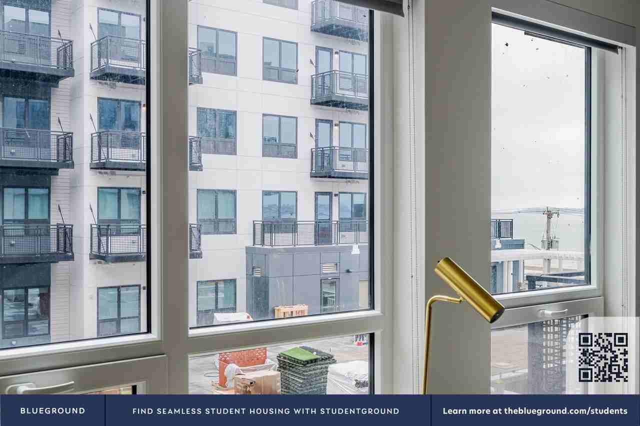 646 Ocean Avenue - Photo 7 of 32