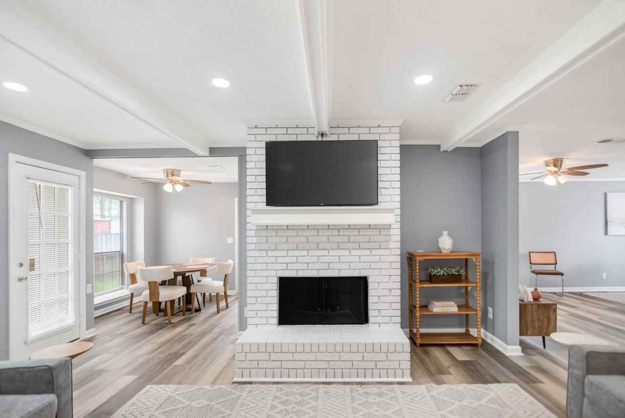 2420 Haddington Rd #1519890P - Photo 4 of 49