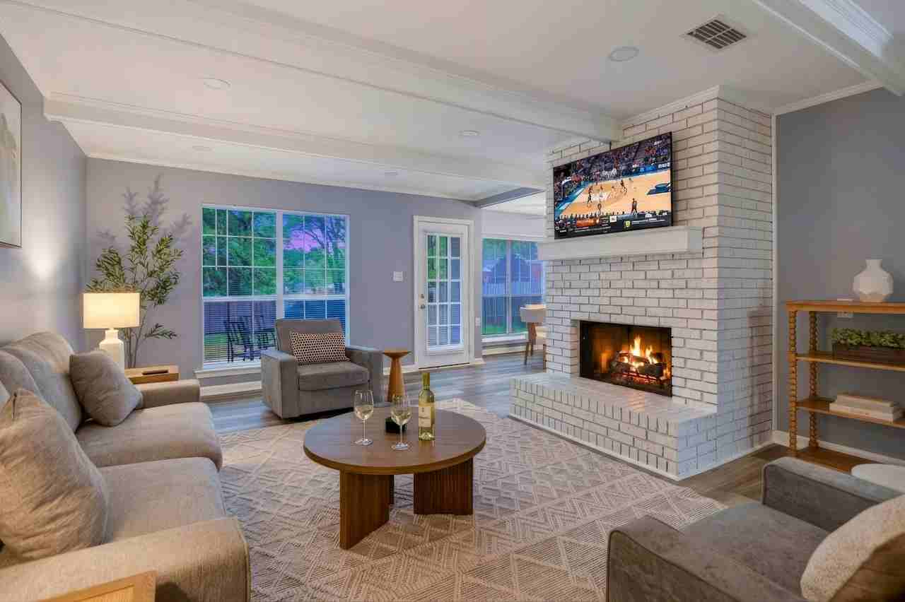 2420 Haddington Rd #1519890P - Photo 6 of 49