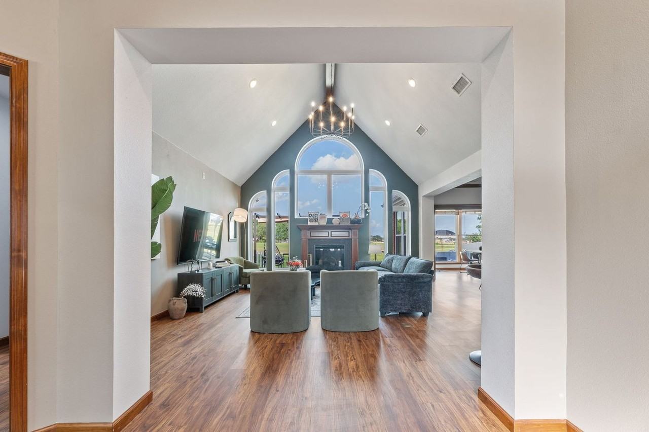 7724 Golfhill Dr #1514820P - Photo 3 of 41