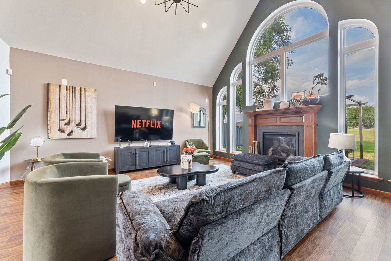 7724 Golfhill Dr #1514820P - Photo 4 of 41