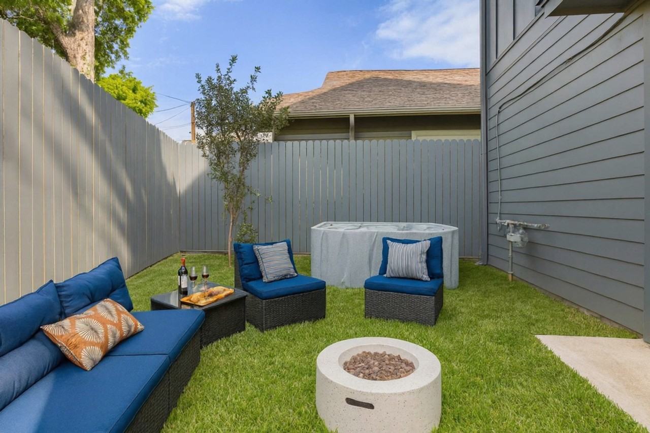 5504 Texas St #1514810P - Photo 2 of 31