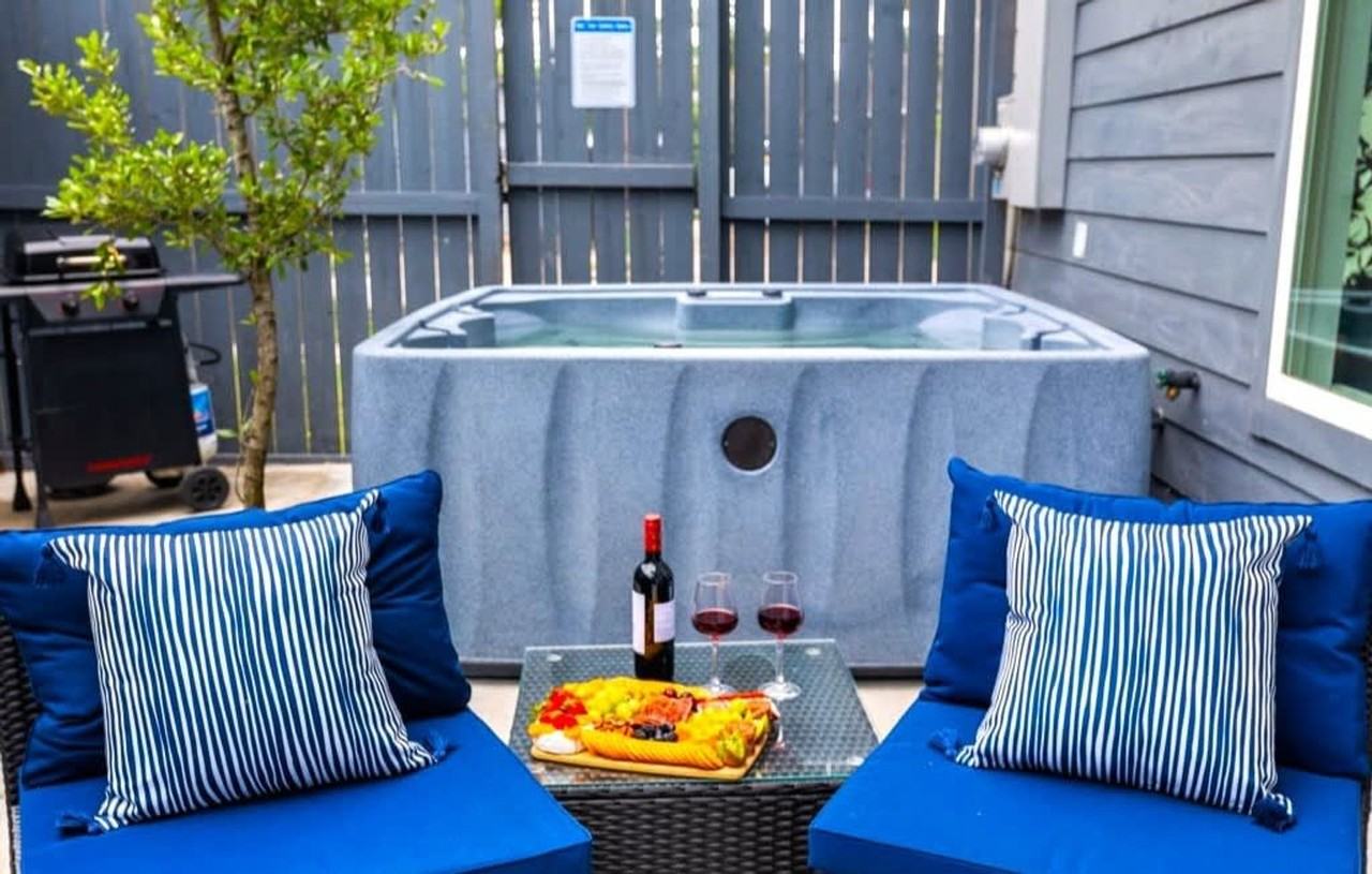 5504 Texas St #1514810P - Photo 3 of 31