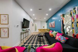 featured image of 5624 E Side Ave