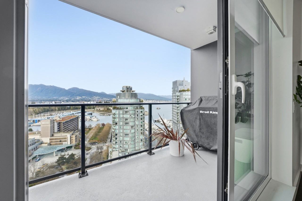 620 Cardero St #1515261P - Photo 7 of 44