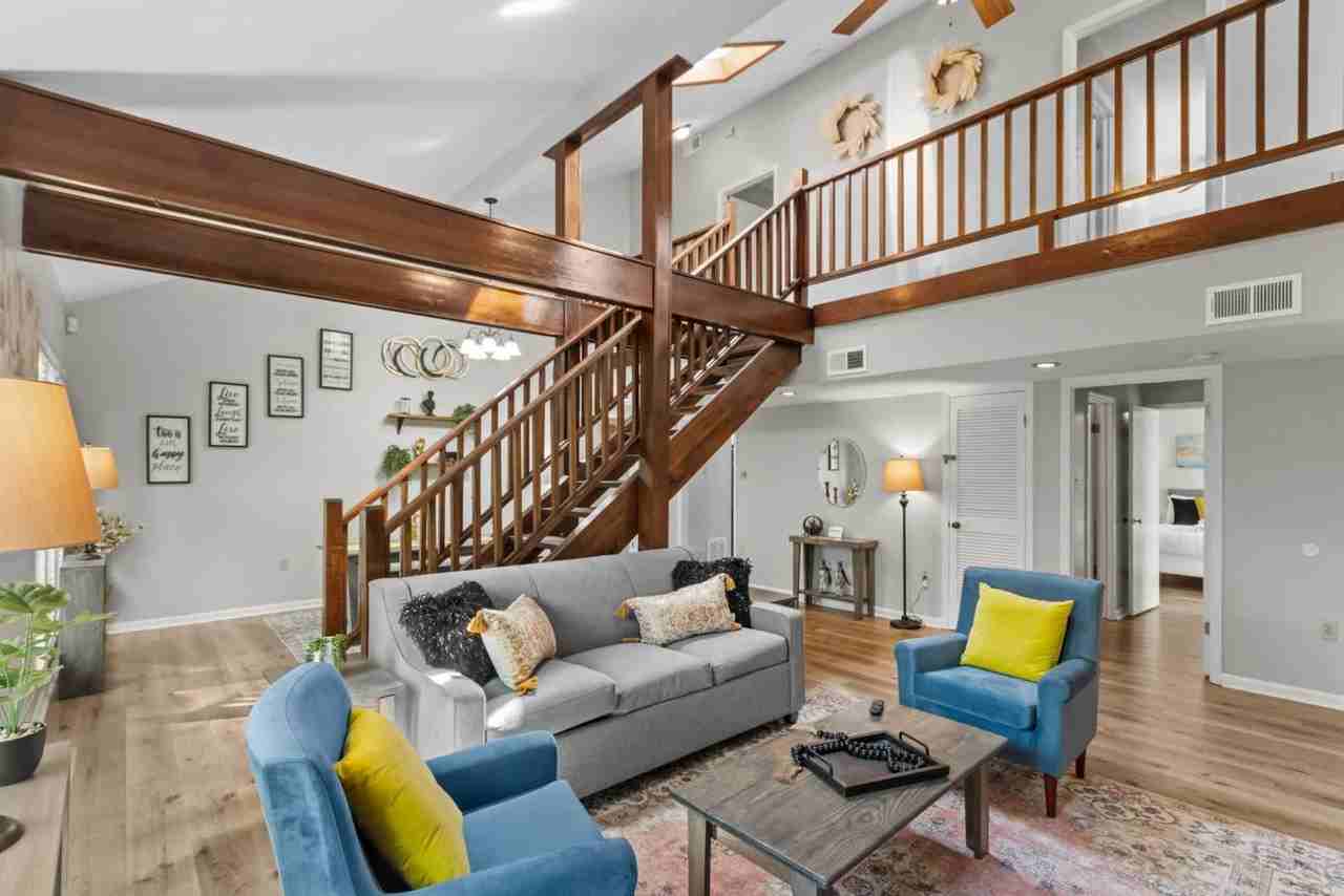 1274 Sharlo Ave #1519871P - Photo 3 of 25