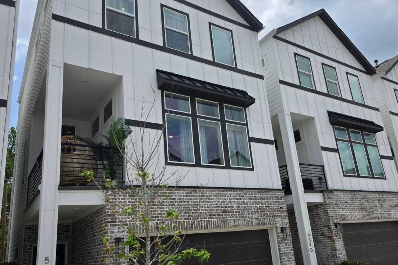 5342 Donovan Gardens Ln #1521013P - Photo 2 of 49