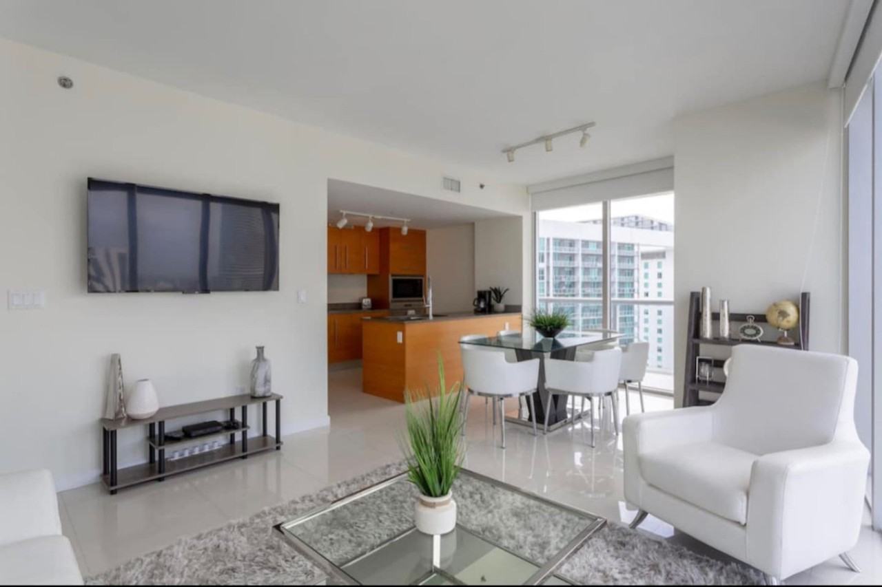 501 Brickell Ave #1520349P - Photo 7 of 24