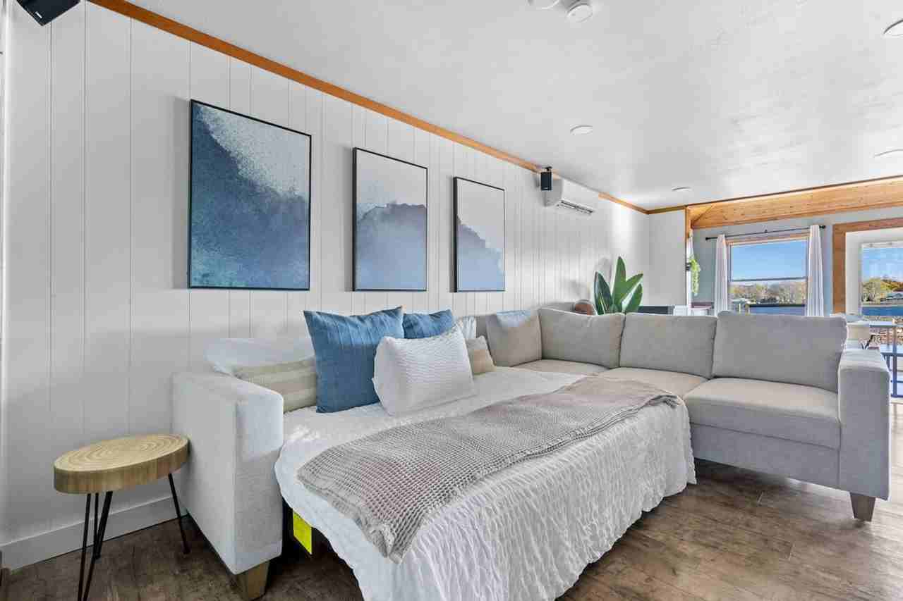 532 Garfield St #1521915P - Photo 2 of 13