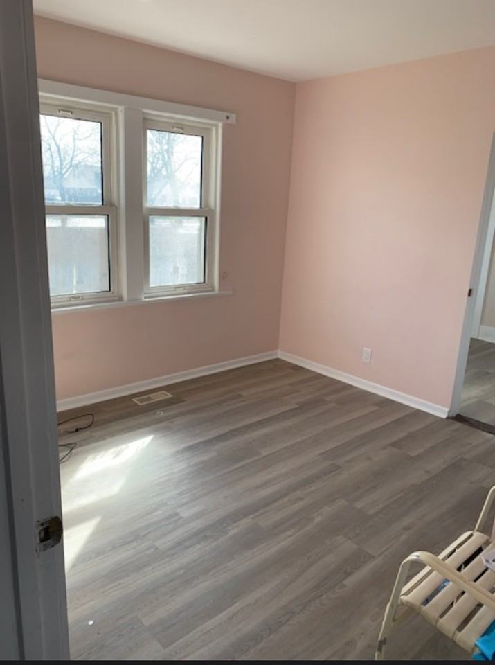 2372 Highland Avenue - Photo 3 of 8