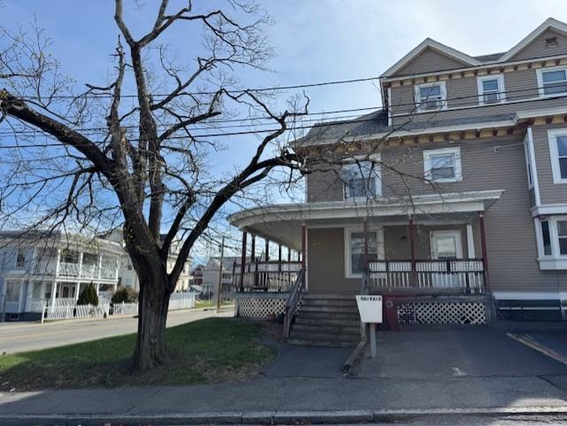 6 Harvard Street #1 - Photo 2 of 14