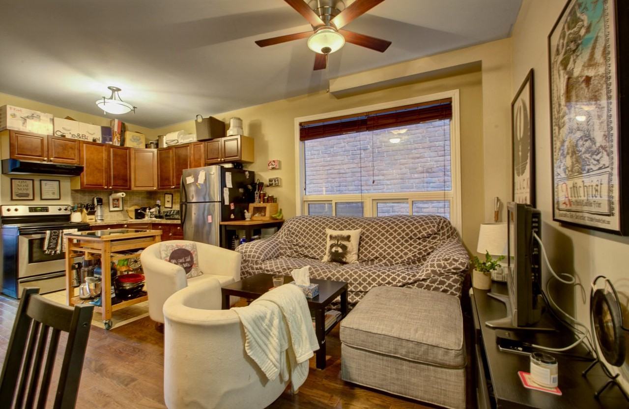 945 Logan Ave - Photo 7 of 11