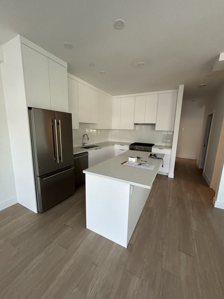 242 West 4th Street #2 - Photo 7 of 23