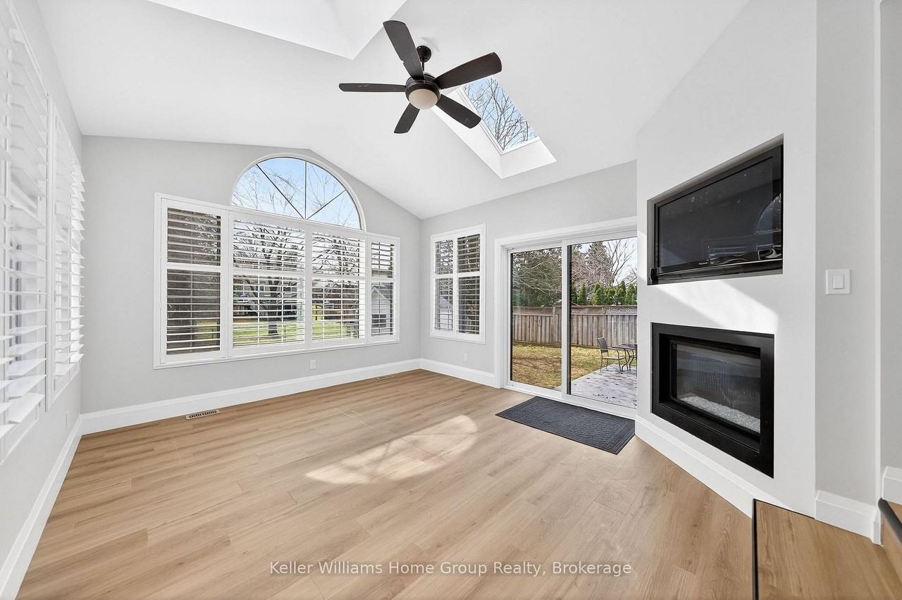 535 Elgin Street #Main - Photo 7 of 14