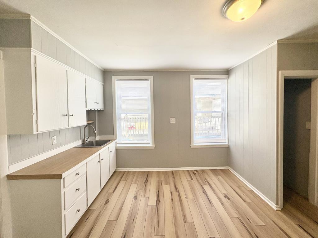 181 Lincoln St Apt 2 - Photo 3 of 14