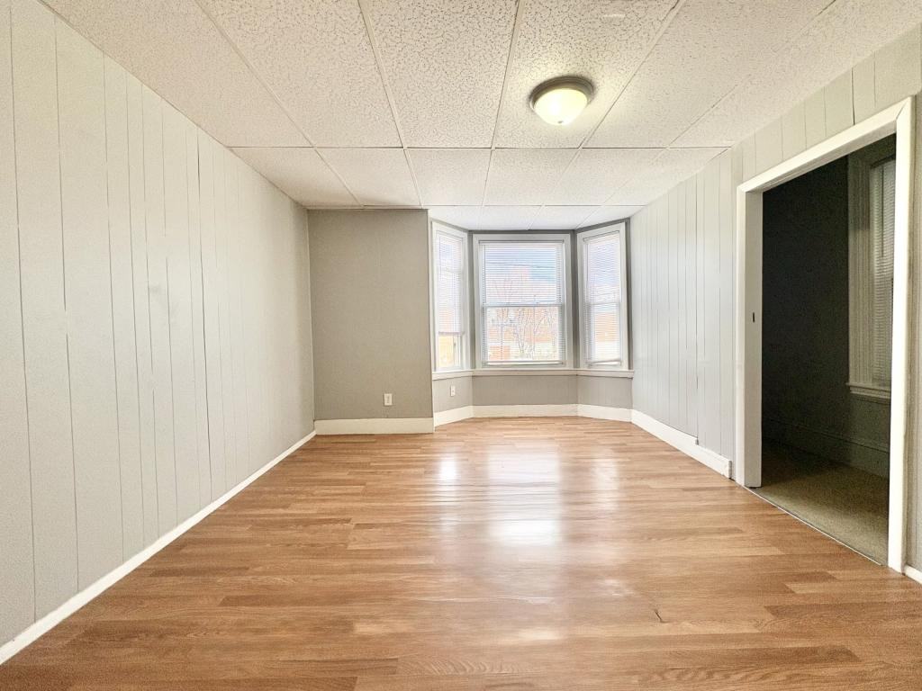 181 Lincoln St Apt 2 - Photo 7 of 14