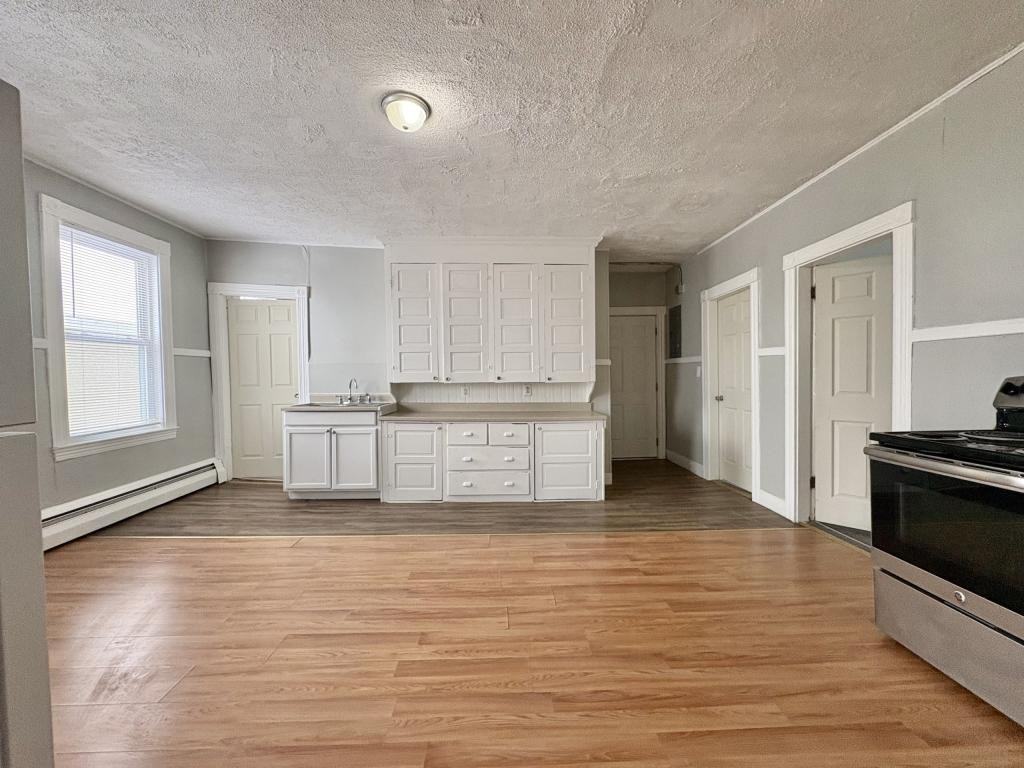 214 Blake St Apt 9 - Photo 3 of 11