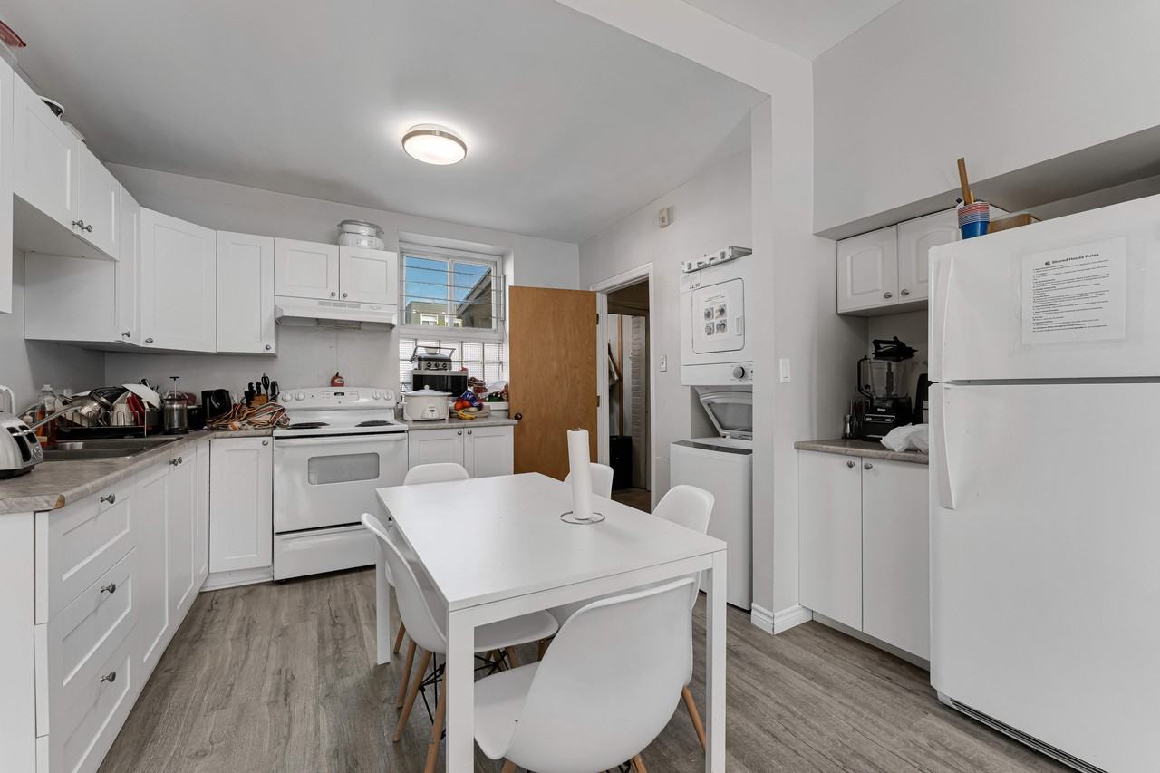 155 Brock Street - Photo 4 of 17