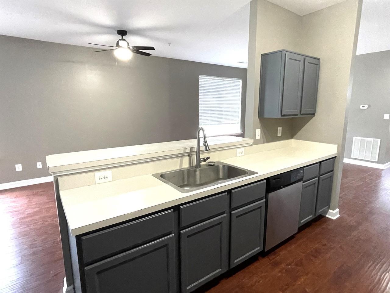 262 Garrison Way #1 - Photo 7 of 30