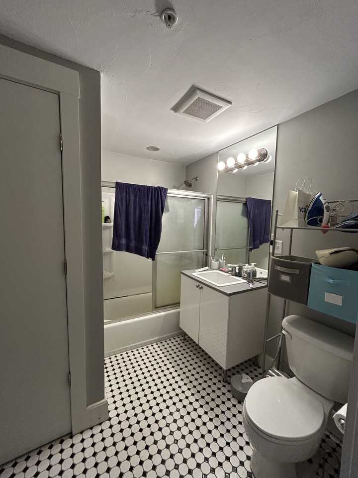 28 Adams St #204 - Photo 4 of 25