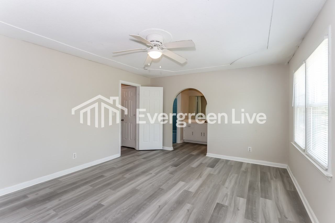 3122 Fieldstone Cir - Photo 7 of 15