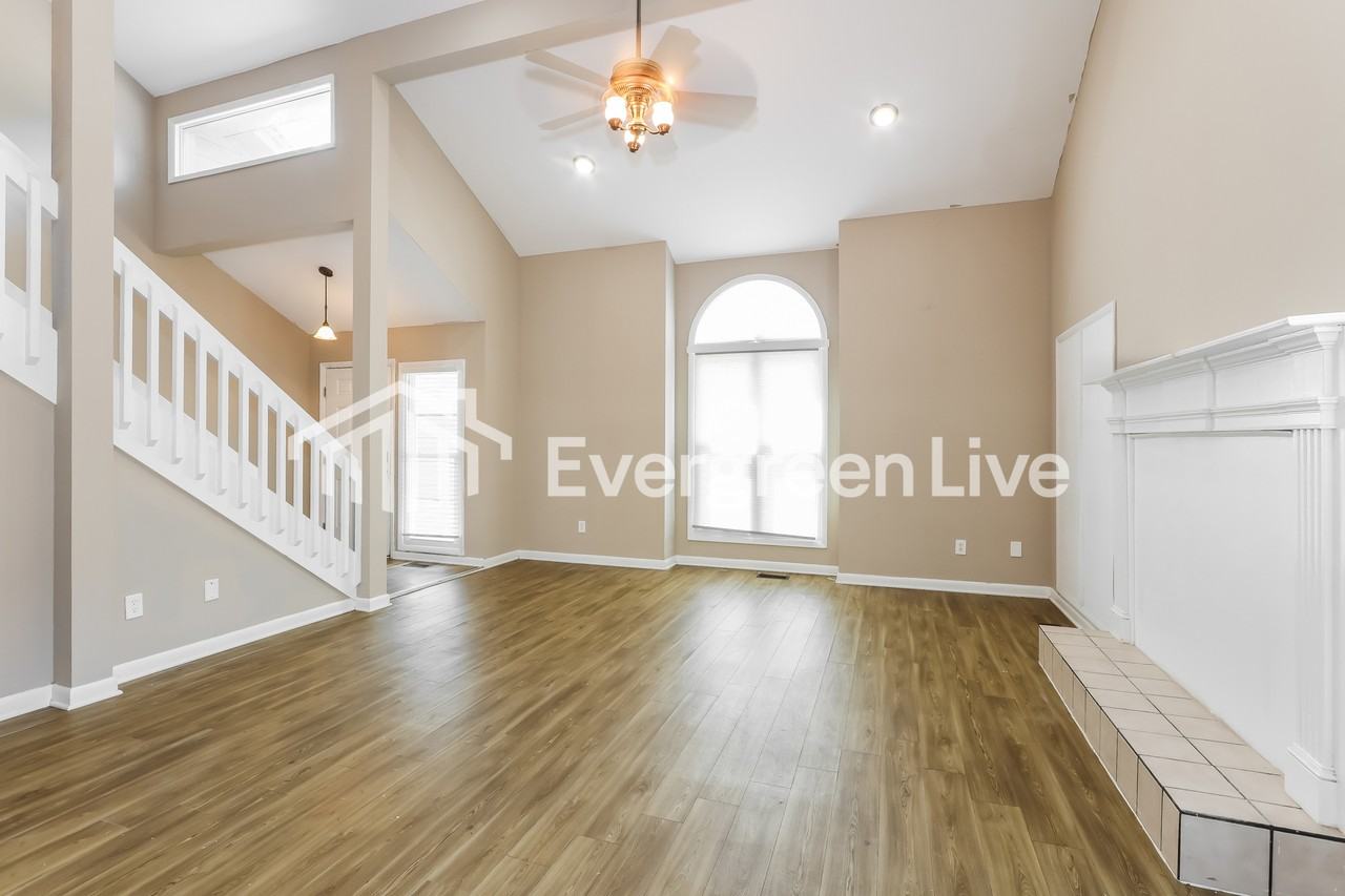 131 Driftwood Cir - Photo 6 of 15