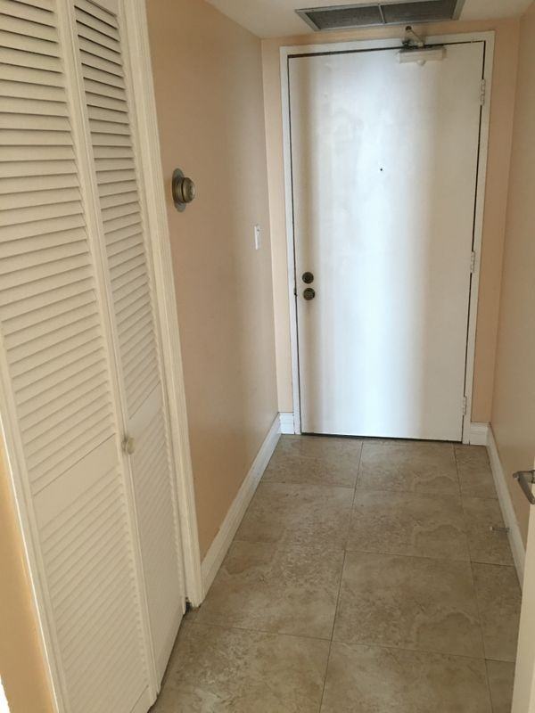 3031 N Ocean Blvd - Photo 2 of 18