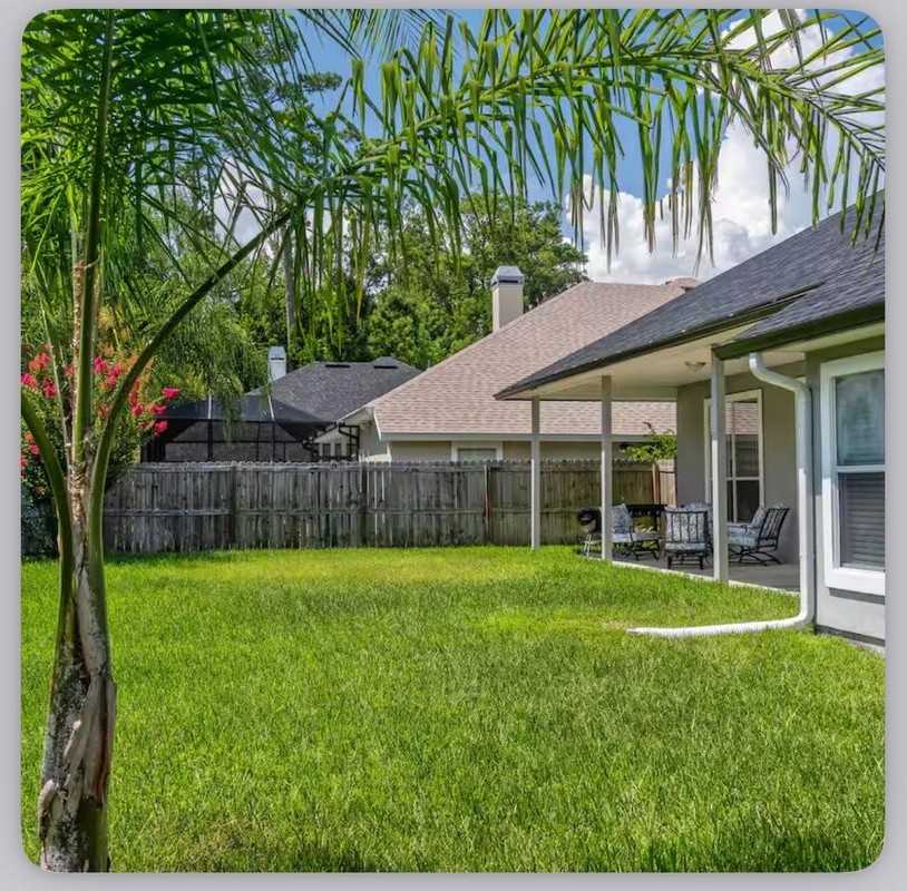 11536 Summer Haven Blvd N - Photo 4 of 4